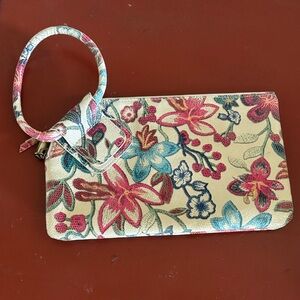 HOBO floral wristlet